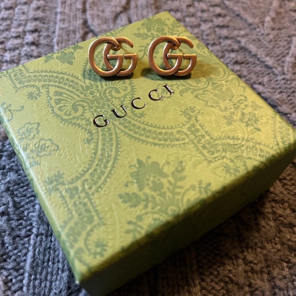 Gucci Double G stud earrings